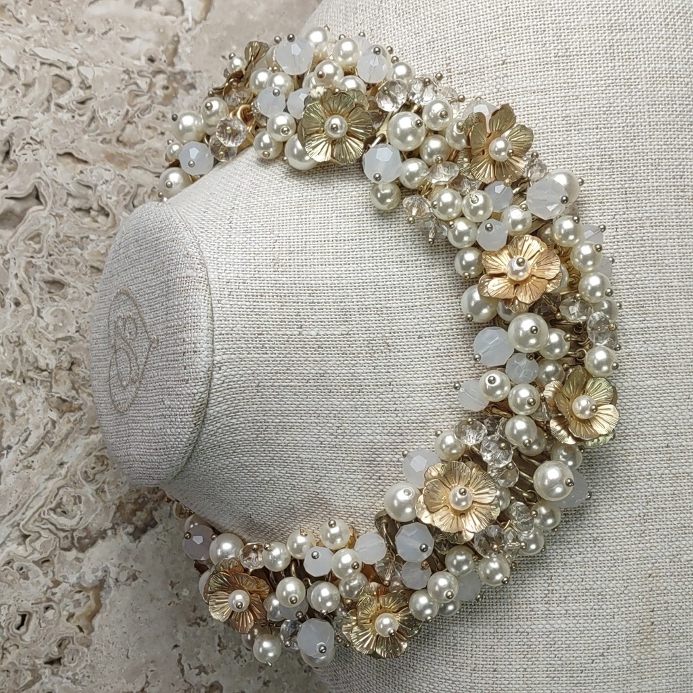 Floral Collar Necklace